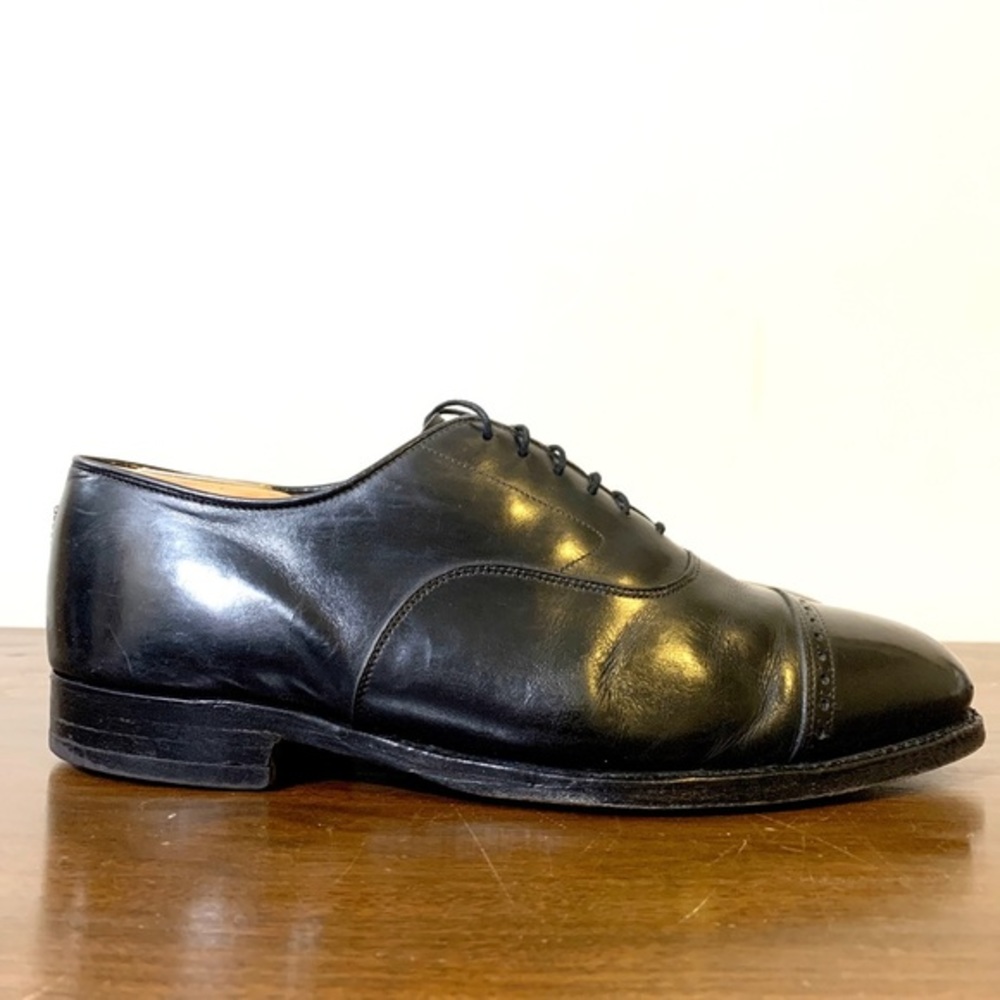 Johnston and Murphy Melton Oxford leather shoes